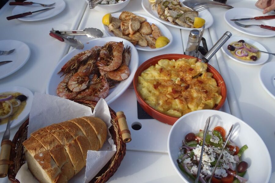 Santorini Caldera: Sunset Sailing Cruise with Meal - Palea Kameni and the Volcanic Swim
