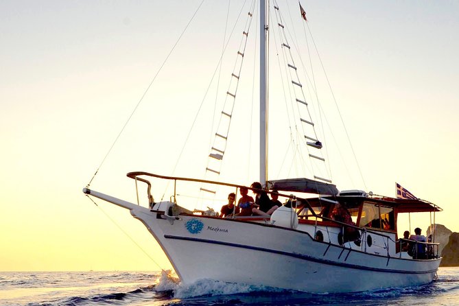 Santorini Caldera Sunset Traditional Cruise with Meal and Drinks - Santorini Volcano without the hike