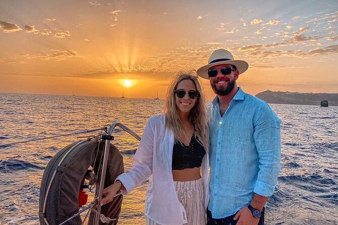 Santorini Catamaran Cruise with Greek Meal, Open-Bar and Sunset - Classic or luxury: choose the route carefully