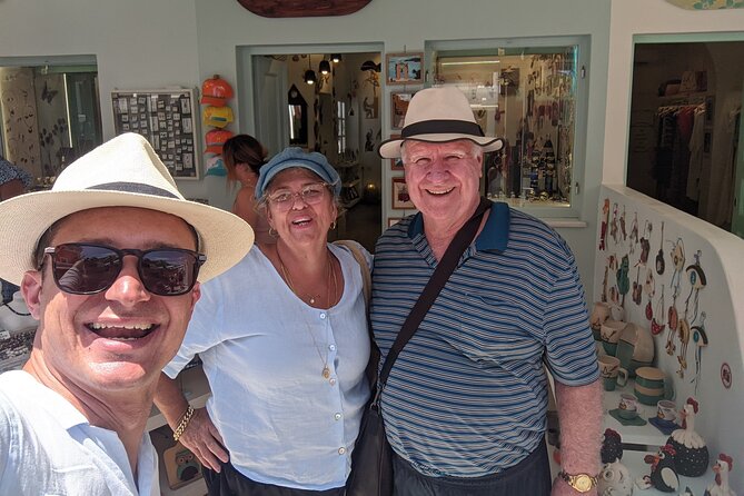 Santorini Classic Highlights and Sightseeing Private Tour - Oia before the crowds and cruise buses
