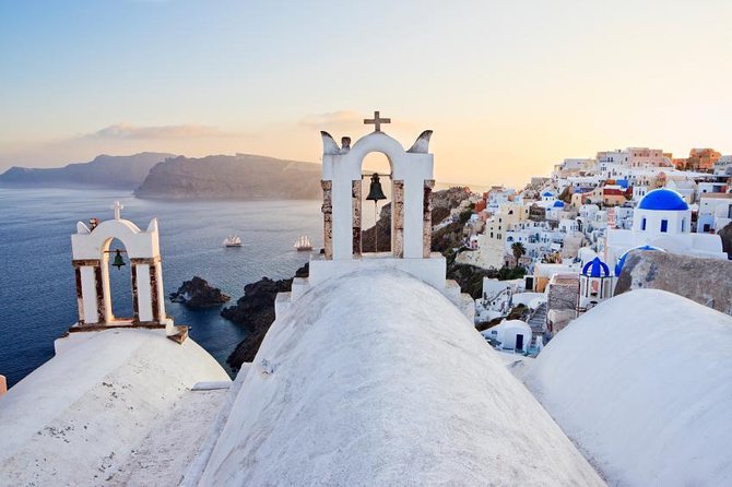 Santorini Day Tour with Sunset in Oia - The key points at a glance
