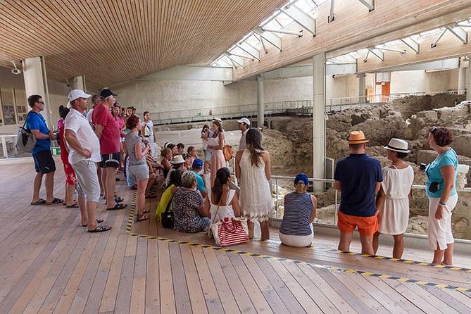 Santorini Day Tour with Sunset in Oia - Pickup times require serious attention