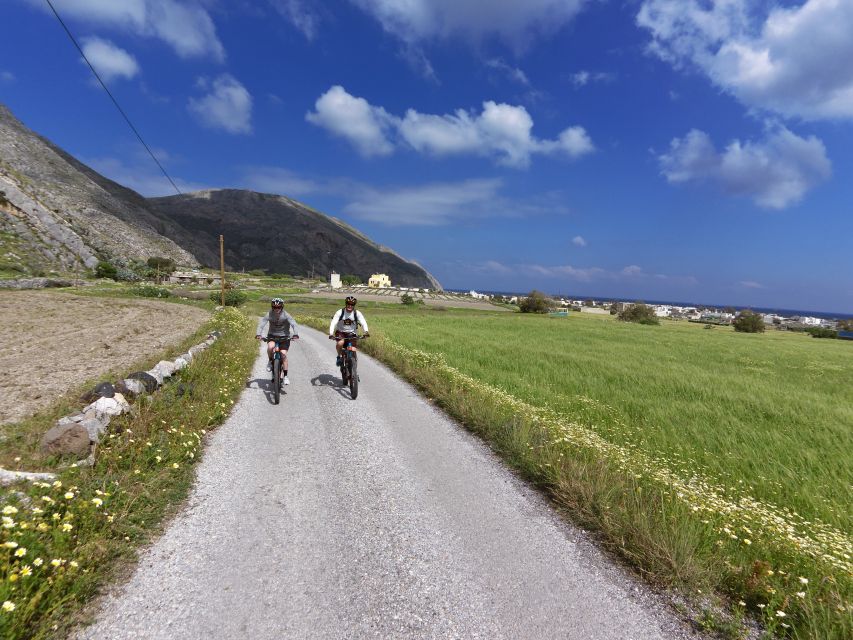 Santorini: Electric Mountain Bike Adventure - Returning through Vlichada Port to the beach