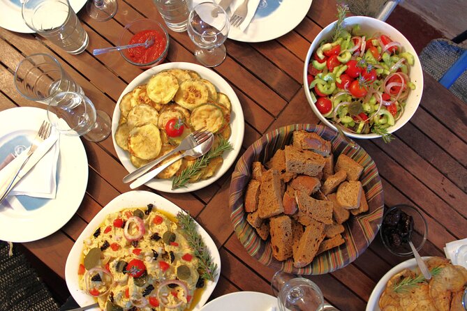 Santorini Family Farm Food & Wine Tour with Cooking Class - The farm and the cooking class