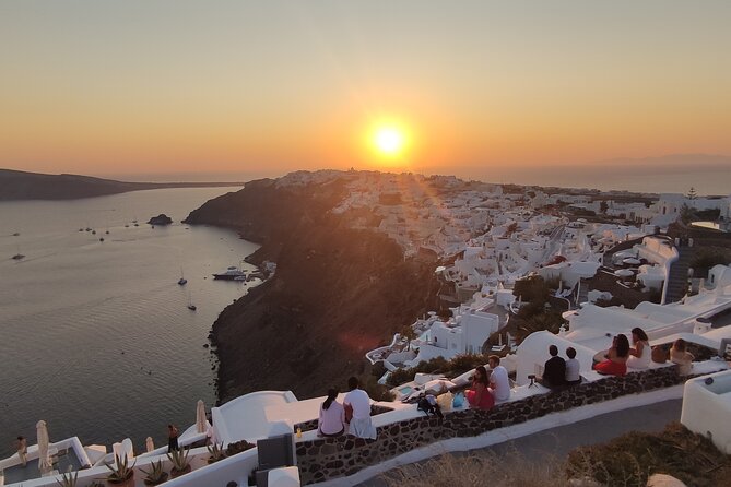 Santorini: Half-Day Island Sightseeing Tour - How the guides shape the day
