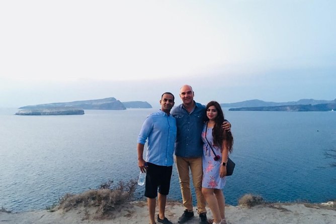 Santorini Highlights: 5-Hour Private Tour with Wine-Tasting - Oia with time for photos and shopping