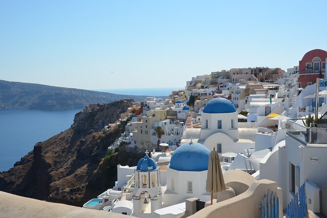 Santorini Highlights Small-Group Tour with Wine Tasting option - Oia: beautiful, crowded, and worth the effort