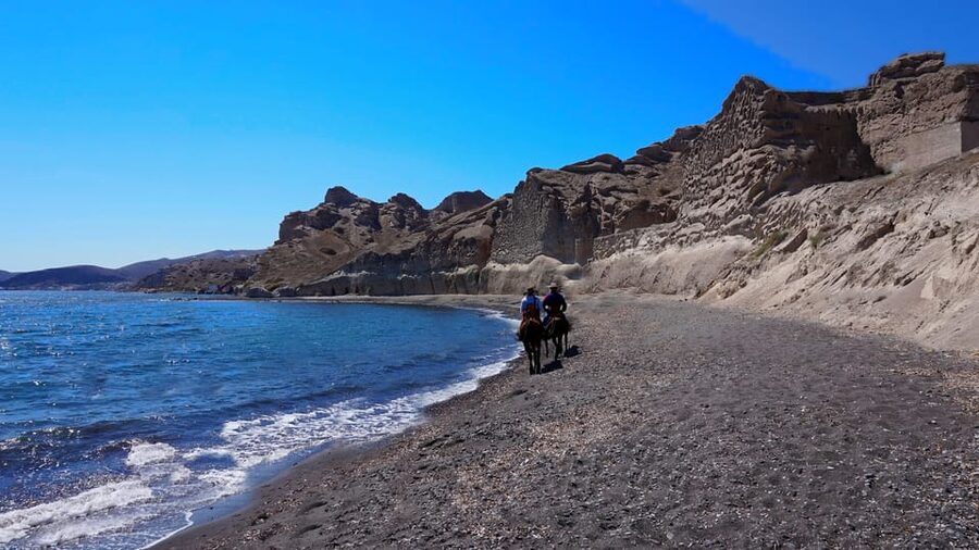 Santorini: Horseback Riding Tour on the Beach - At a glance