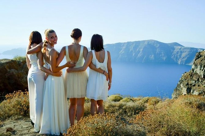 Santorini Island Private Custom Tour in Half or Full Day - Akrotiri requires a little planning