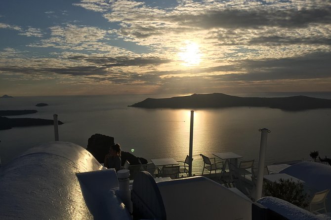 Santorini Local Tour - A private way to get your bearings on Santorini