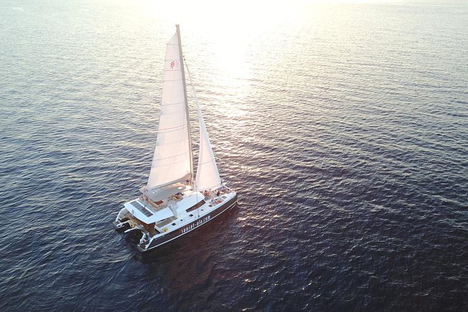 Santorini Luxury Catamaran Sunset Cruise with BBQ, Drink and Transfer - Why this catamaran cruise works so well
