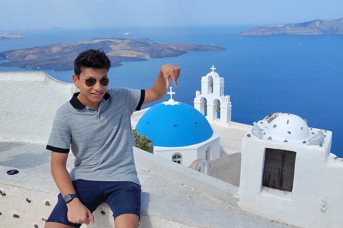 Santorini Must-See Highlights: Private Shore Tour - Guides who shape the day