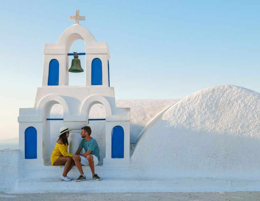 Santorini: Oia Village Professional Photo Shoot - Why a short Oia photo shoot can be worth it