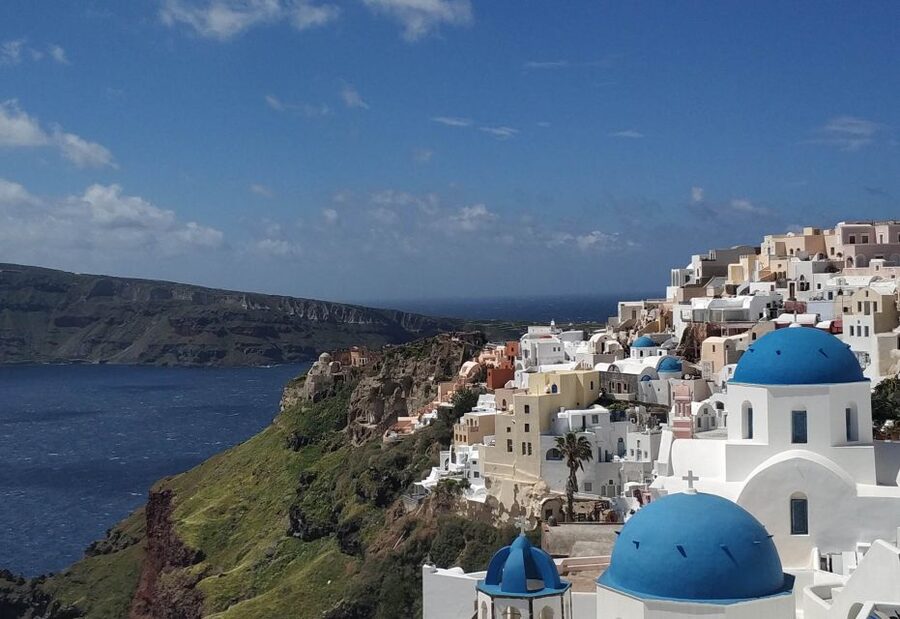 Santorini Panoramic Firostefani & Oia Blue Dome Private Tour - What this private Santorini tour does well