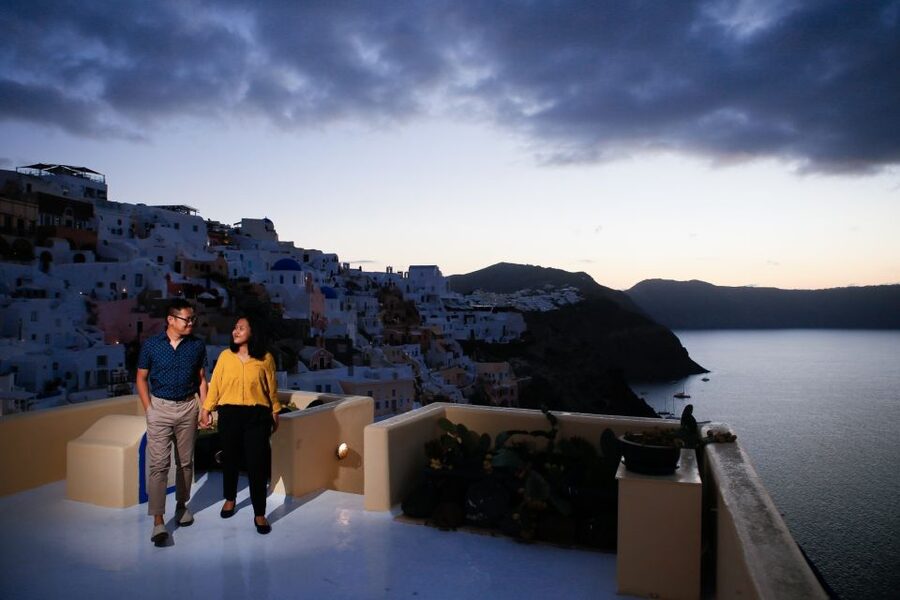 Santorini: Photo Shoot with a Private Vacation Photographer - How the custom route works