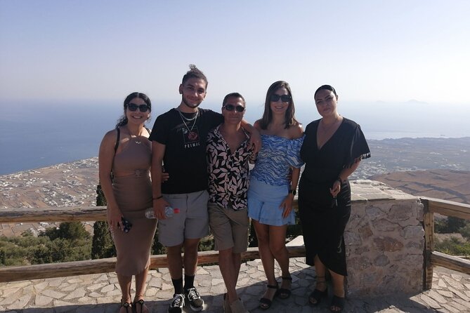 Santorini Private 5-Hour Tour with Local Guide & Sunset in Oia - Oia is the grand finale, not a quick photo stop