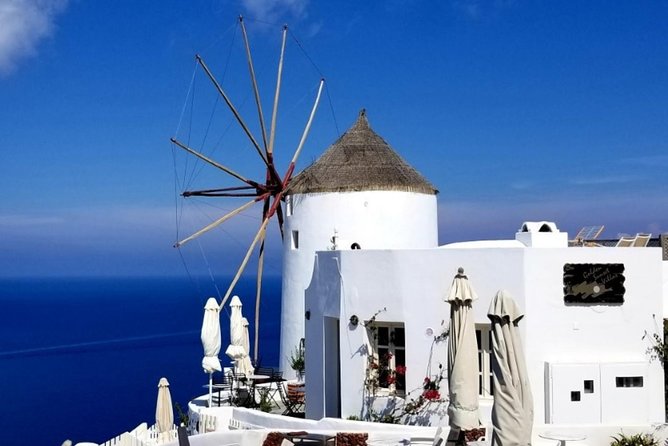 Santorini Private Driver: Explore Santorini - Port & Hotel Pickup - Akrotiri, volcanic ash, and a major extra cost