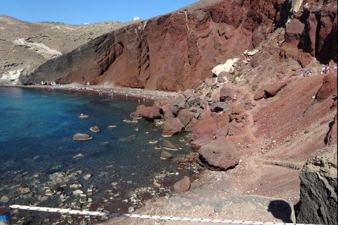 Santorini Private Driver: Explore Santorini - Port & Hotel Pickup - Santorini wine: Assyrtiko, Vinsanto, and volcanic soil