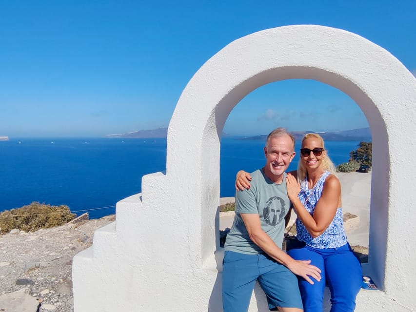 Santorini: Private Sightseeing Tour with Local Guide - Akrotiri Lighthouse and the end of the route