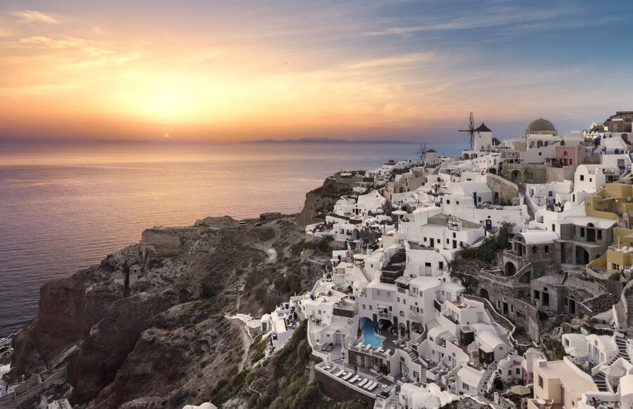 Santorini: Romantic Sunset Caldera Cruise with Dinner - The buffet dinner: useful, filling, and variable