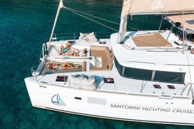 Santorini Sunset Sailing Cruise: Dinner, BBQ, Open Bar, Transfers