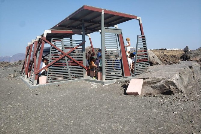 Santorini Volcanic Islands Cruise: Volcano, Hot Springs and Thirassia - Pickup details can make or break the day