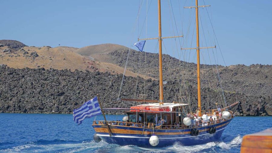Santorini Volcano, Hot Springs Adventure - Key points to know before booking