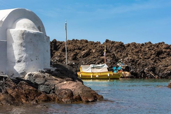 Santorini Volcano Tour - What the three-hour schedule really delivers