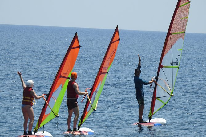 Santorini Windsurfing lessons - The Instructor’s Teaching Style