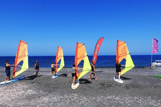 Santorini Windsurfing lessons - Who Will Enjoy This Most?