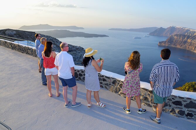 Santorini Wine Stories: Daytime Tour with Tasting & Lunch - What the small group changes