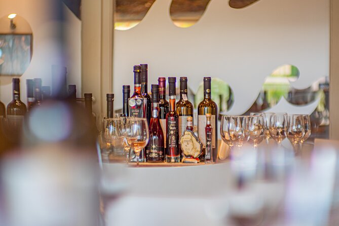 Santorini Wine Tour with sunset in Oia - Who should book this Santorini wine tour?