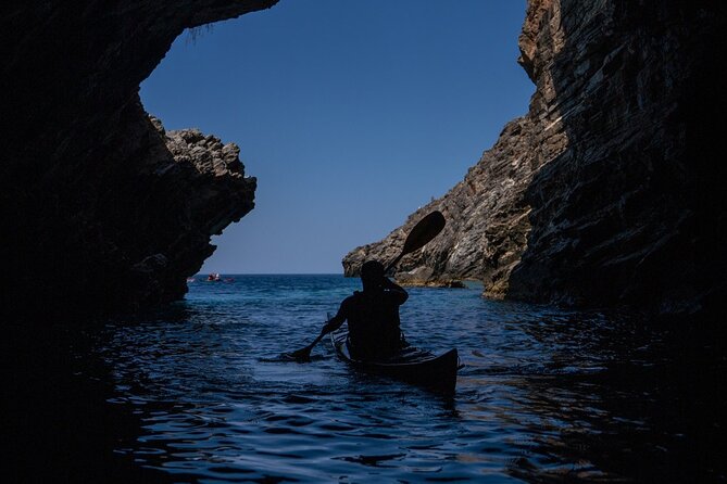 Sea Kayaking Sfakia, Crete - Lunch in Loutro, with your choice of taverna or picnic
