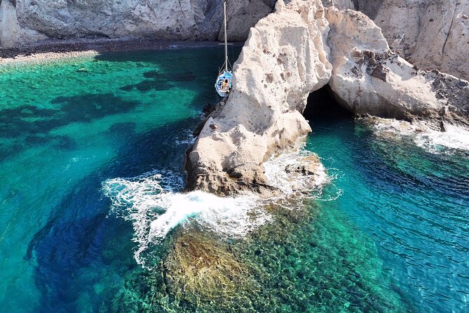 Semi-private Day Cruise - Antiparos and Mastichari Cave