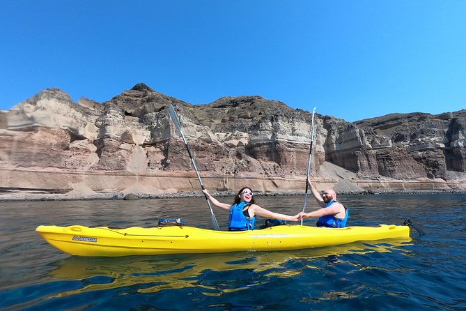 Serenity Kayak : Sea Caves Kayak Trip with Snorkeling & Picnic - Along the cliffs toward White Beach