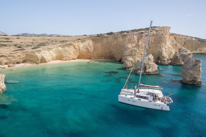 Shared Catamaran All inclusive-Day Cruise to Naxos or Paros - What the seven hours really feel like