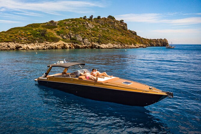 Shipwreck and Blue Caves Yacht Tour - Quick takeaways for your Zakynthos boat day
