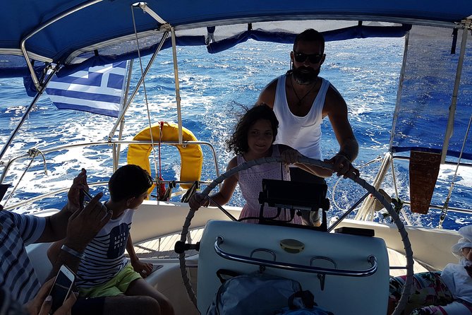 Single day Sail boat cruise with swimming, snorkeling, drinks and lunch - Weather, comfort, and practical limits