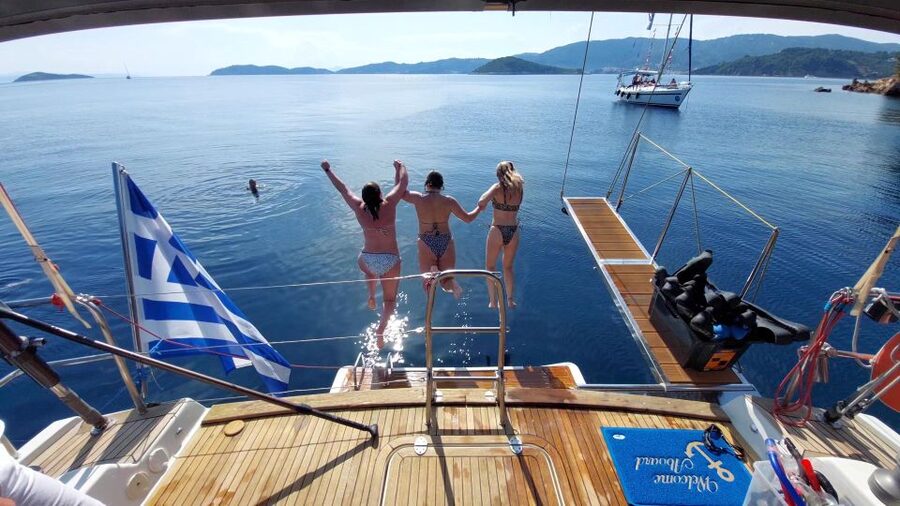 Skiathos: Full-Day Sailing Cruise with Lunch - Snorkeling in the Sporades Aegean Sea