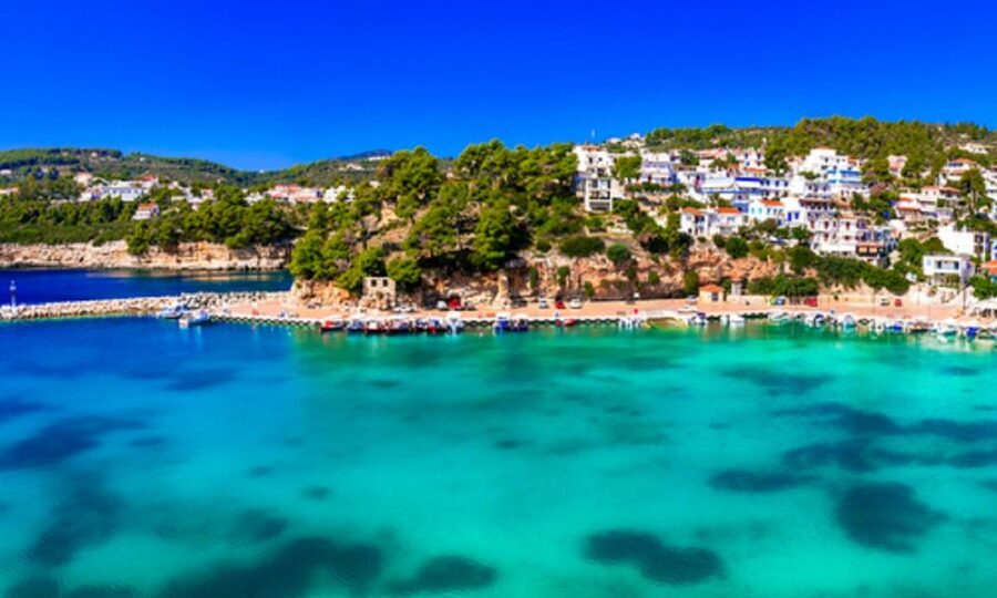Skopelos: The Mamma Mia Island Tour - Why this tour works for Mamma Mia fans and curious visitors