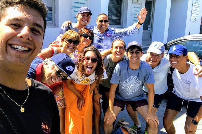 Small Group Santorini Sightseeing Tour 5 Hours - Oia is famous, beautiful, and crowded