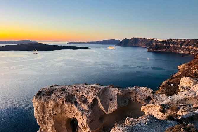 Small Group Sightseeing Tour: All Santorini’s Treasures - Why this six-hour route works