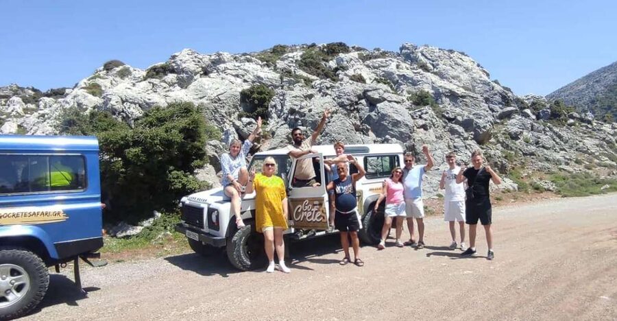 South Crete: Sarakinas Gorge Hike, Swim & Jeep Safari - The guides can shape the whole experience