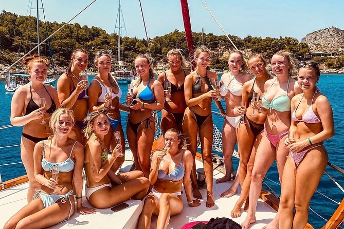 Sunset Cruise in Rhodes with unlimited drinks & snacks - Drinks included, cocktails extra