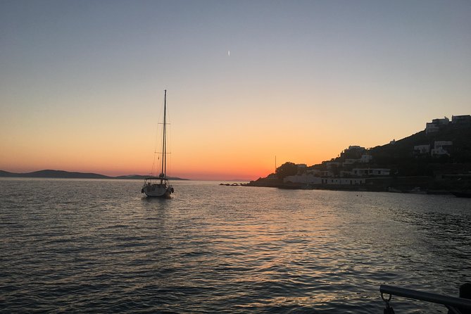 Sunset South Coast Sail Cruise with lunch,drinks, optional transfer - Key things to know before you book