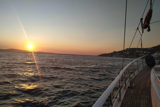 Sunset South Coast Sail Cruise with lunch,drinks, optional transfer - Why a Mykonos sunset cruise works so well