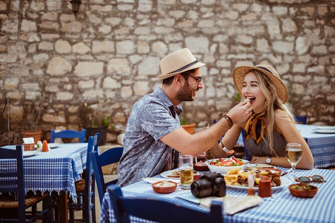 Taylor-Made Transfers in Athens ( airport , port, transfers and tours ) - Communication is the service’s strongest tool