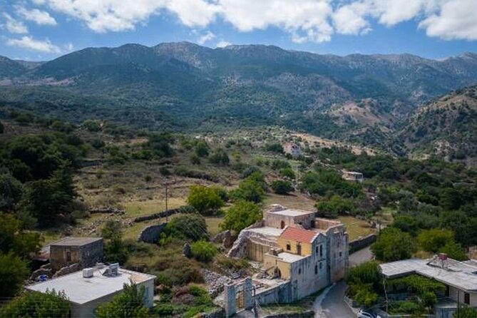The 7 Villages of Apokoronas Tour – Explore East Chania Mainland - Emprosneros: bread, olive oil, and Cretan baking