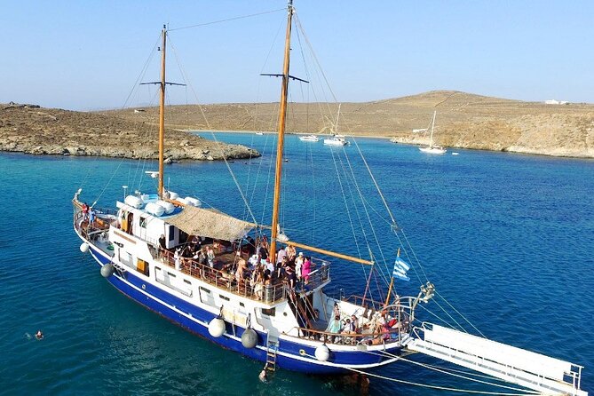 The Authentic Rhenia-Delos Cruise - The return sail passes Little Venice