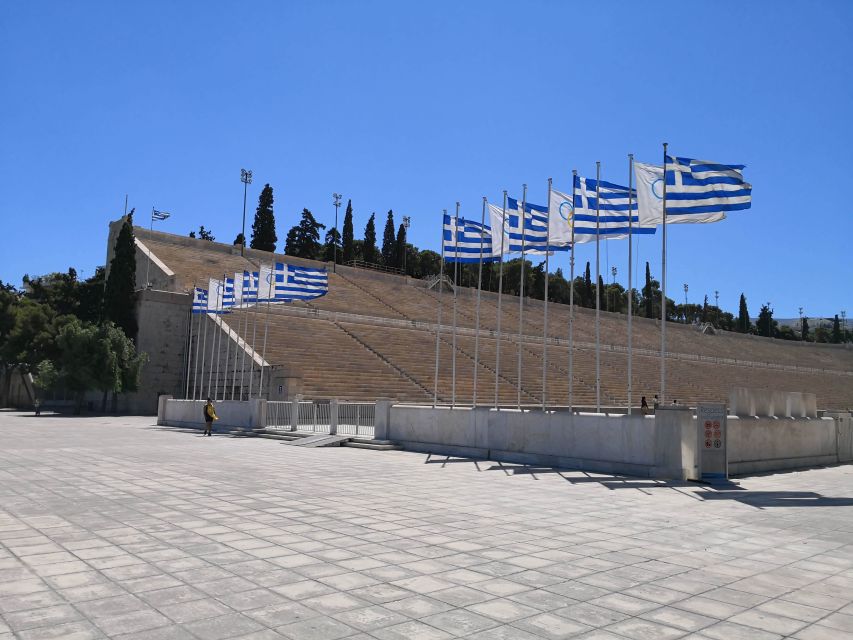 The Best of Athens Tour: Top Sights and Attractions - Tomb of the Unknown Soldier and the Greek Parliament